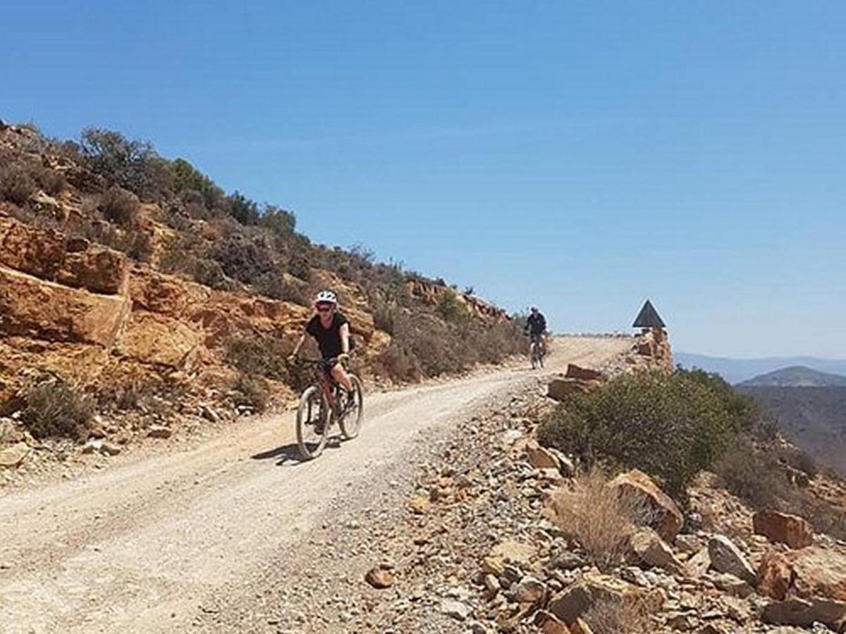 Red Mountain Ridge Karoo Oasis And Guest Farm Leilighet Buffelskloof Eksteriør bilde