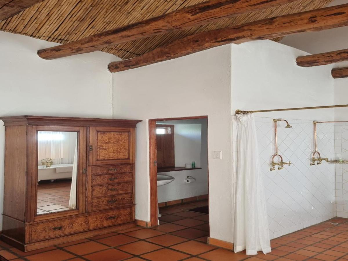 Red Mountain Ridge Karoo Oasis And Guest Farm Leilighet Buffelskloof Eksteriør bilde