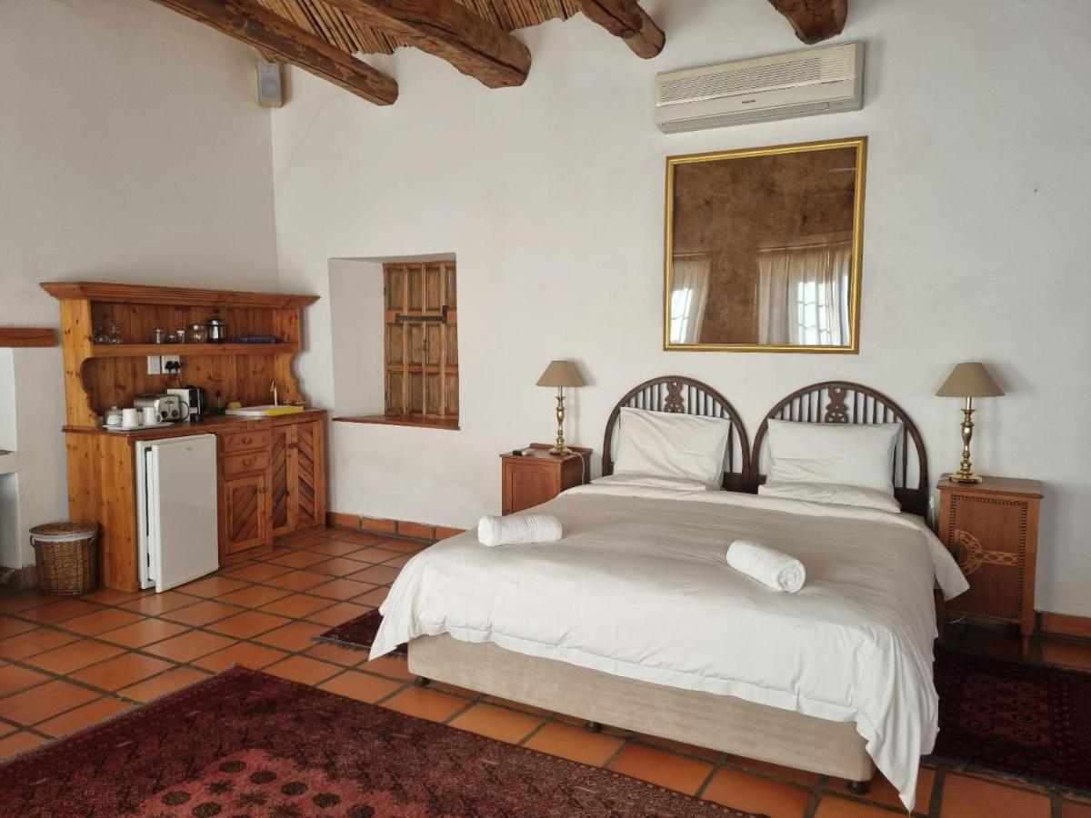 Red Mountain Ridge Karoo Oasis And Guest Farm Leilighet Buffelskloof Eksteriør bilde