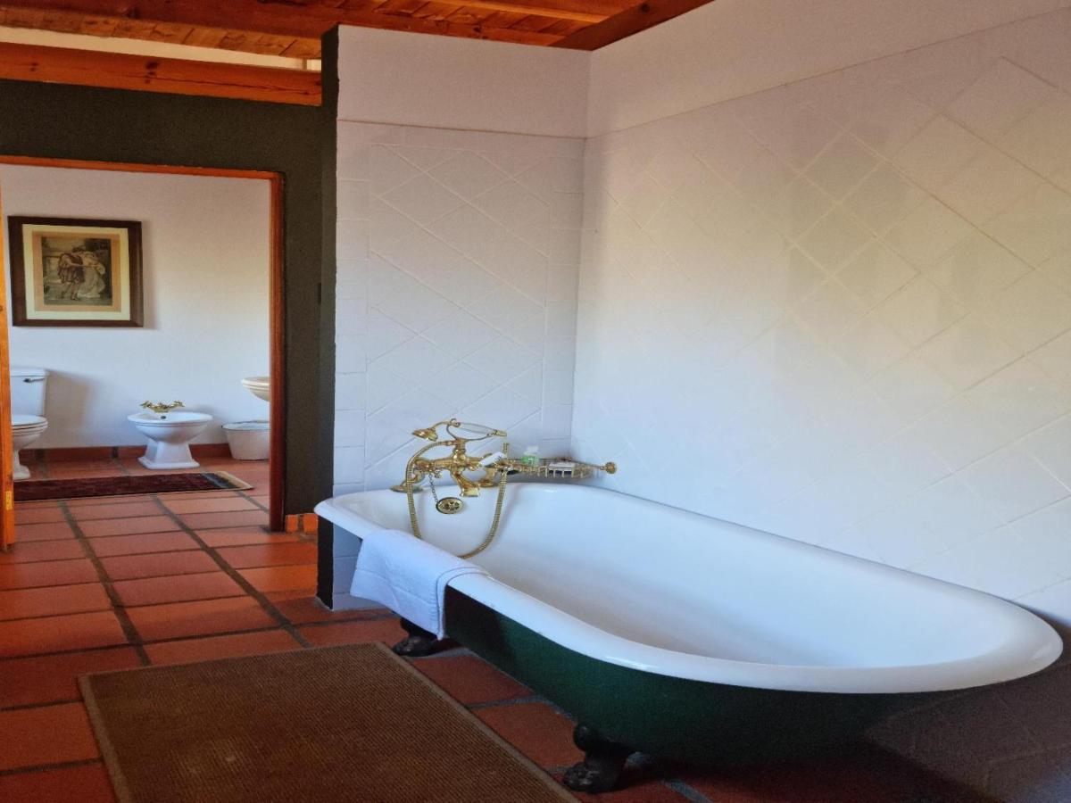 Red Mountain Ridge Karoo Oasis And Guest Farm Leilighet Buffelskloof Eksteriør bilde