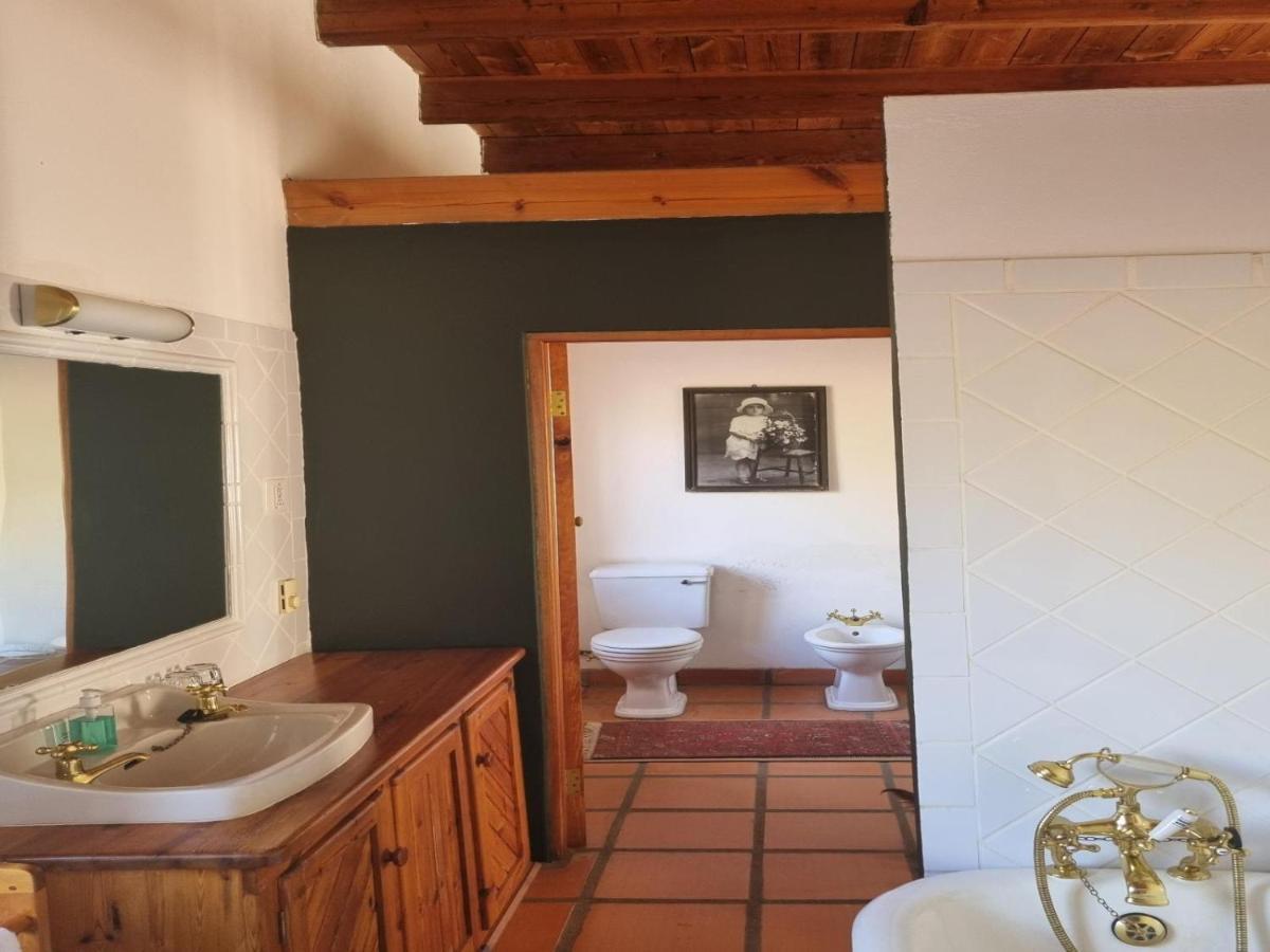 Red Mountain Ridge Karoo Oasis And Guest Farm Leilighet Buffelskloof Eksteriør bilde